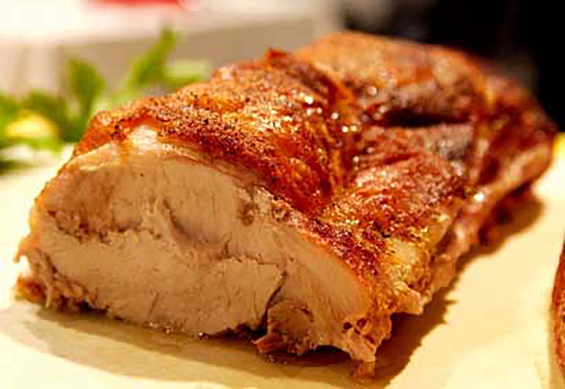 Présentation de Rôti de porc à la moutarde et au miel